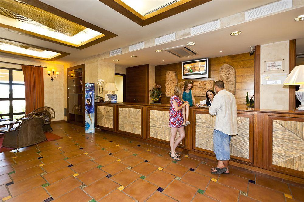 Hotel Roulette Vila Seca Exteriér fotografie